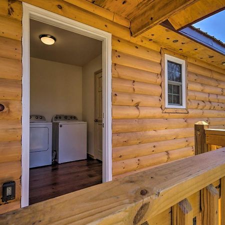 Bears Den Cabin With Porch About 5 Mi To Bryson City! Kültér fotó